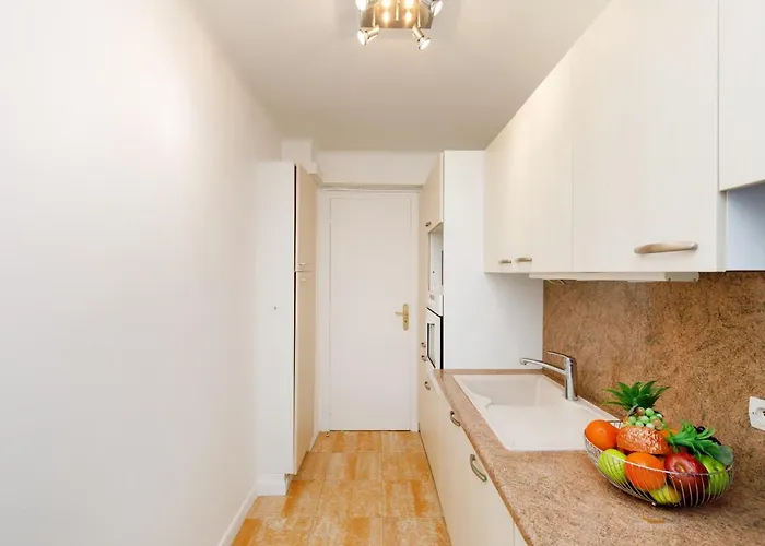 Super Californie Yourhosthelper 戛纳